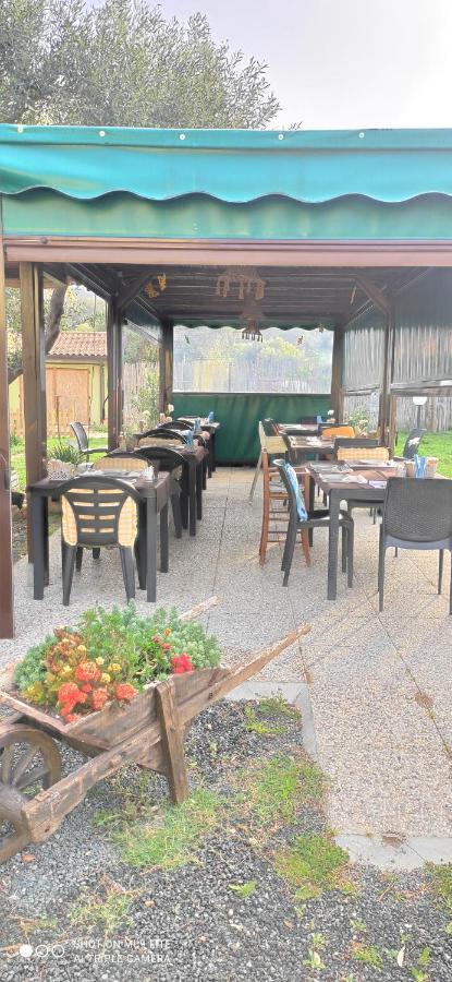 Agriturismo Poggio All'Olivo Follonica Bagian luar foto